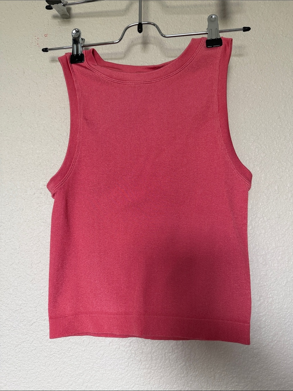 Express Ribbed Knit Tank Top - Coral Pink